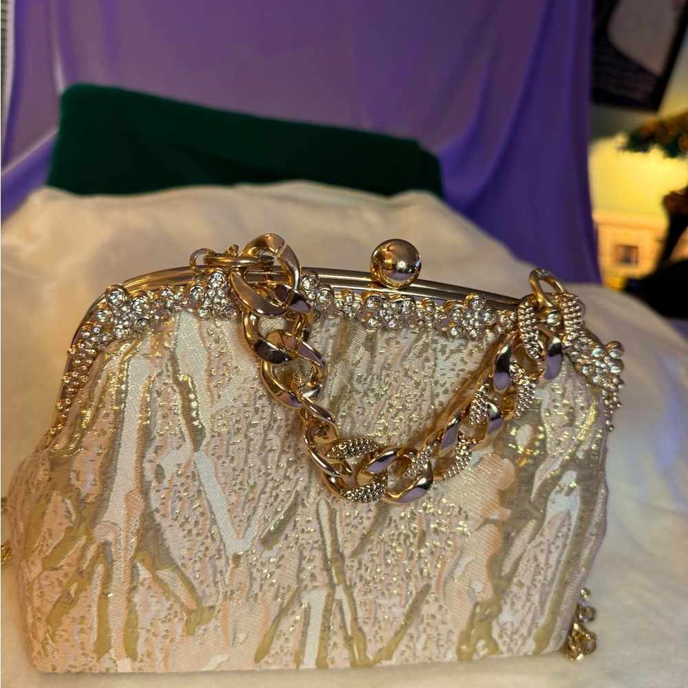Boutique Gold crossbody handbag